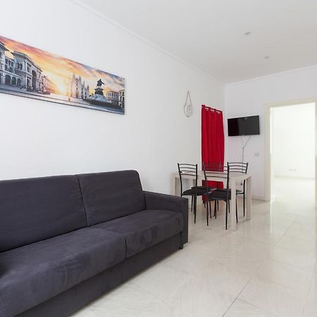 Famagosta M2 Subway Apartment Milan Exterior photo