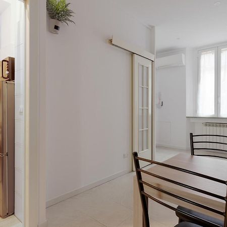 Famagosta M2 Subway Apartment Milan Exterior photo